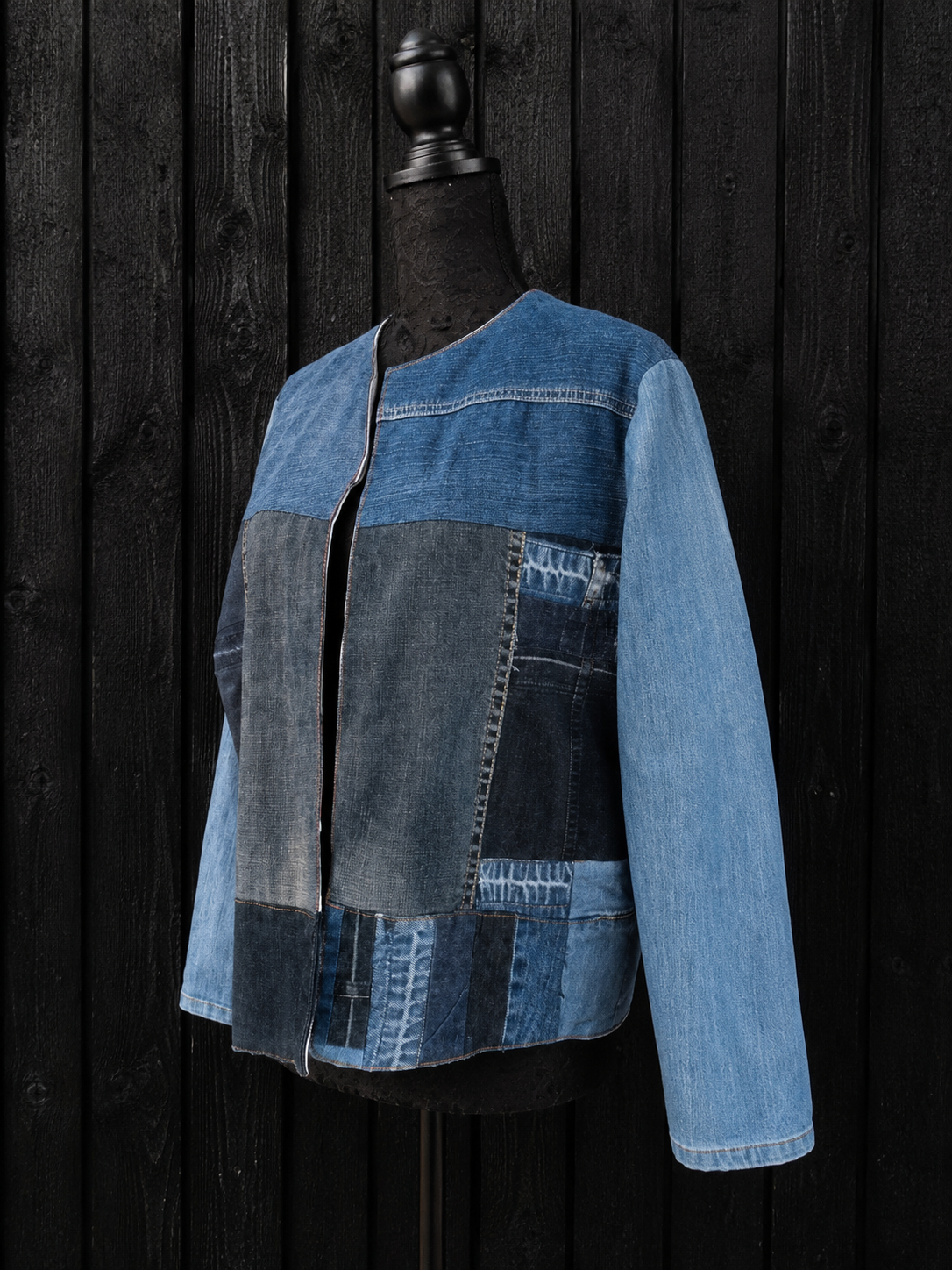 Unik upcycled denimjakke – One Size