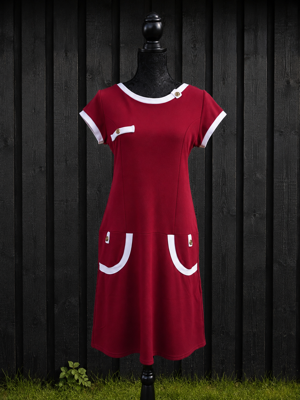 Vinrød vintagekjole – str. 38