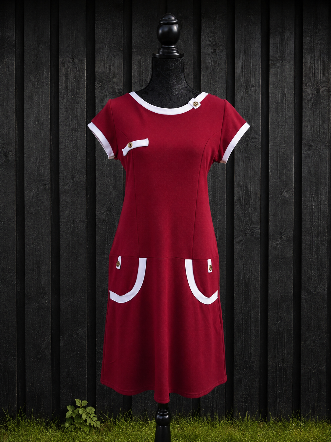 Vinrød vintagekjole – str. 38